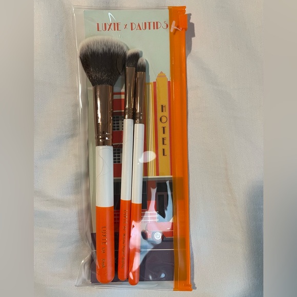 Luxie Other - Luxie pautips brush set